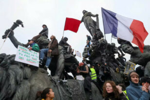 Γαλλία: Η Γερουσία είπε «ναι» στη μεταρρύθμιση για τις συντάξεις