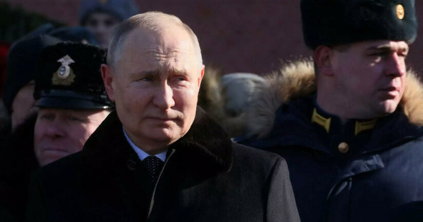 Ουκρανία: Αιφνιδιαστική επίσκεψη Πούτιν στην Μαριούπολη