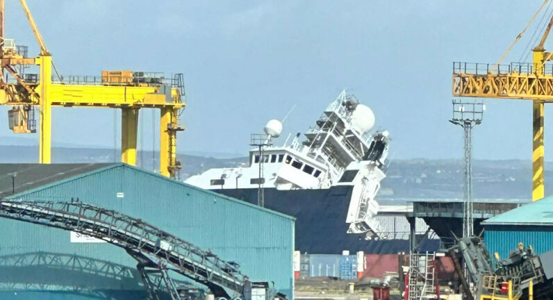 Σκωτία: Πλοίο έπεσε στο λιμάνι του Εδιμβούργου - Τουλάχιστον 25 οι τραυματίες