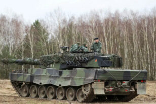 Στην Ουκρανία τα 18 άρματα μάχης Leopard 2 που είχε υποσχεθεί η Γερμανία