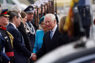 Στη Γερμανία ο Βασιλιάς Κάρολος στην πρώτη επίσκεψή του στο εξωτερικό ως μονάρχης