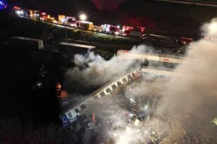 Τραγωδία στα Τέμπη: «Υπήρχαν και άλλοι στο τρένο», αναφέρει επιβάτης του μοιραίου τρένου - ΒΙΝΤΕΟ