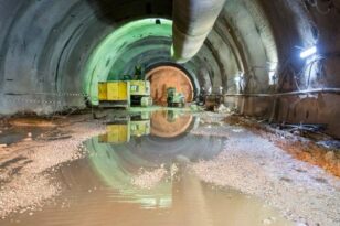Πάτρα: Η Παναγοπούλα στο… εδώλιο - Ποια σιδηροδρομικά έργα «ξεθάβει» ο Οικ. Εισαγγελέας στη ΒΔ Πελοπόννησο
