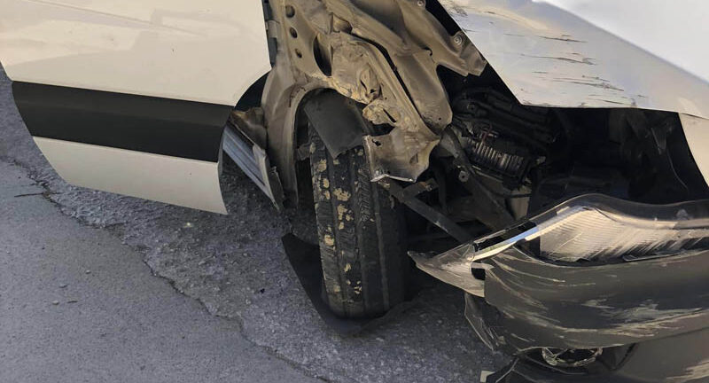 Μεσολόγγι: Έχασε τον έλεγχο του οχήματος του και «βρήκε» σε μάντρα! ΦΩΤΟ