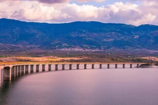 Κοζάνη: Εξετάζεται ακόμα και σήμερα το κλείσιμο της Γέφυρας Σερβίων