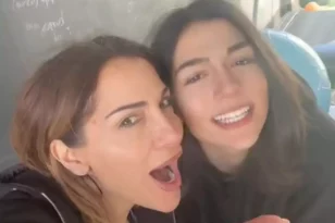 Δέσποινα Βανδή: Τραγούδησε μαζί με την κόρη της, Μελίνα το Ya Habibi – «Βροχή» τα likes και τα σχόλια στο Τικ Τοκ