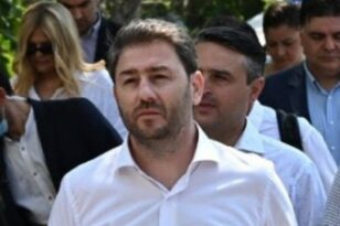 Ανδρουλάκης: «Το ΠΑΣΟΚ έχει χρέος να αναγεννήσει το ΕΣΥ» - Οι 8 προτάσεις