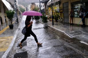 Καιρός - ΕΜΥ: Με βροχές και καταιγίδες πολλές περιοχές της χώρας - Η πρόγνωση