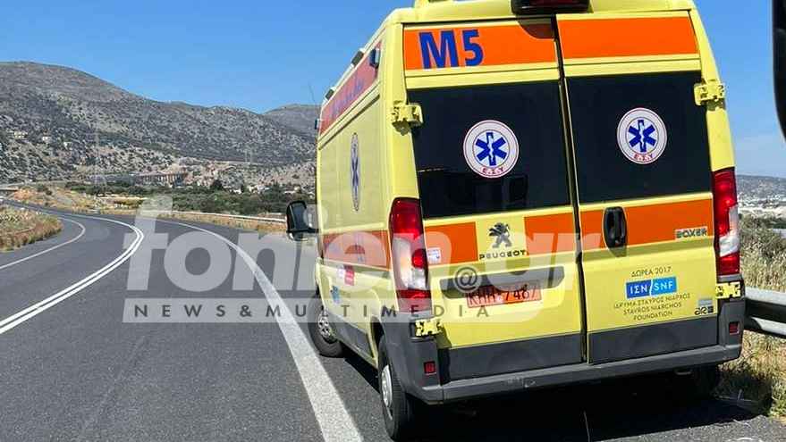 Κρήτη: Διασωληνωμένο νεογέννητο μετέφερε ασθενοφόρο που... έσκασε το λάστιχο στο δρόμο! ΦΩΤΟ
