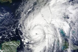 Nasa: Εκτοξέυει δορυφόρους για να παρακολουθεί τις καταιγίδες