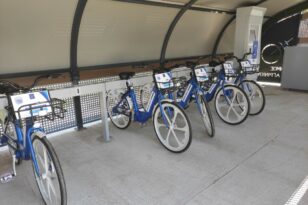 Επιστρέφουν από σήμερα τα ηλεκτρικά ποδήλατα στο Δήμο Αγρίνιου
