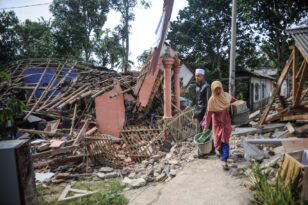 Ινδονησία: Ισχυρός σεισμός στα νησιά Κεπουλαουάν Μπατού - Προειδοποίηση για τσουνάμι