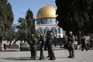 Ιερουσαλήμ: Πάνω από 350 συλλήψεις μετά τα βίαια επεισόδια στο τέμενος Αλ Ακσά -ΒΙΝΤΕΟ