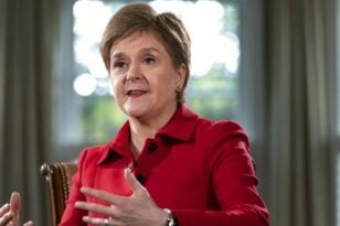 Σκωτία: Παραιτείται η Πρωθυπουργός λόγω… «κουτσομπολιών» στο διαδίκτυο