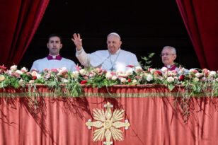 Πάπας Φραγκίσκος: Ευχήθηκε στα ελληνικά το «Χριστός Ανέστη» για το Πάσχα 