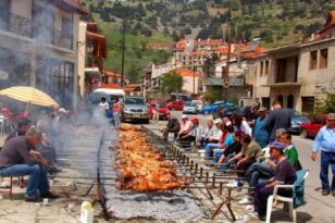 Γιορτές στην Αχαΐα: Στον ρυθμό του Πάσχα τα χωριά