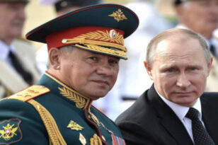 Πούτιν και Σοϊγκού μίλησαν για ασκήσεις του Στόλου του Ειρηνικού αλλά το μυαλό ήταν στην Ουκρανία