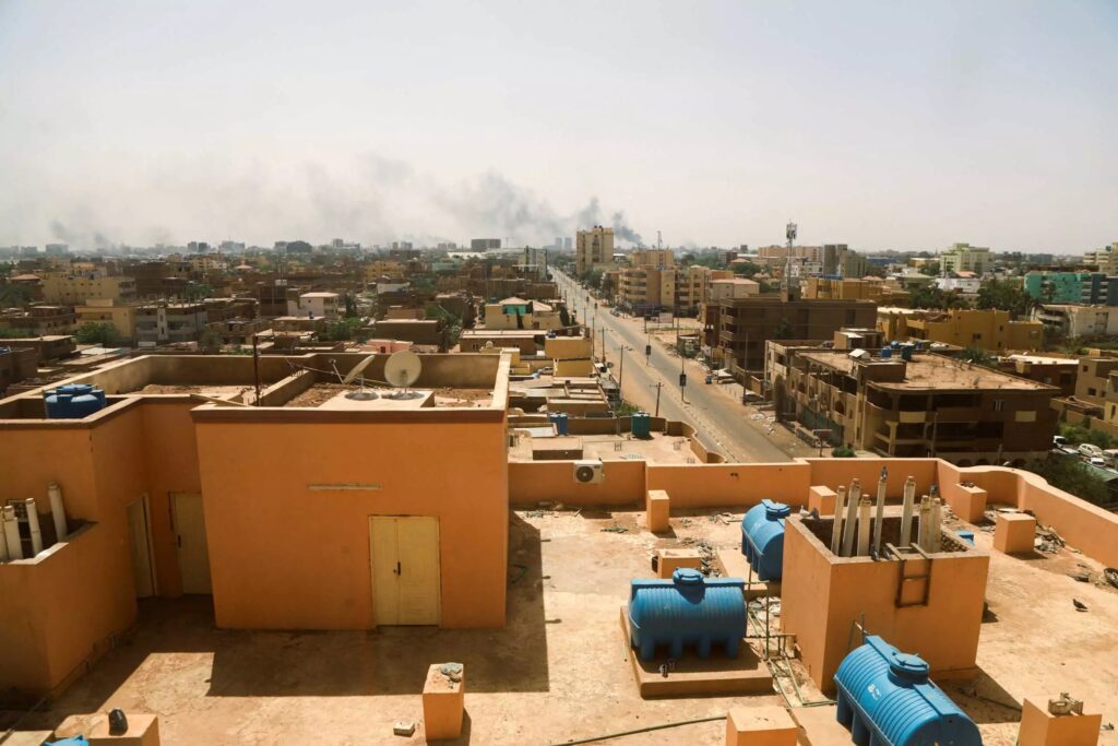 Sudan: Reports of renewed fighting in Khartoum despite ceasefire