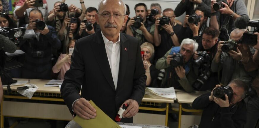 Εκλογές Τουρκία - Έκκληση Κιλιτσντάρογλου: «Μην εγκαταλείπετε ποτέ τις κάλπες, ό,τι κι αν γίνει»