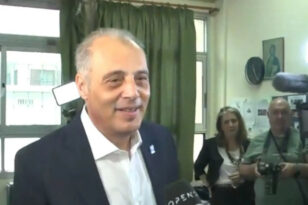 Εκλογές 2023: Ο Βελόπουλος άσκησε το εκλογικό του δικαίωμα στο Κορδελιό