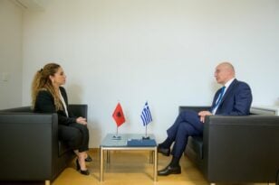 Δένδιας: Συνάντηση με την ΥΠΕΞ της Αλβανίας – Έθεσε το ζήτημα κράτησης του Μπελέρη