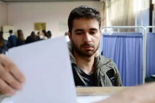 Εκλογές 2023: Για πρώτη φορά ψήφισαν 400.000 νέοι - ΒΙΝΤΕΟ