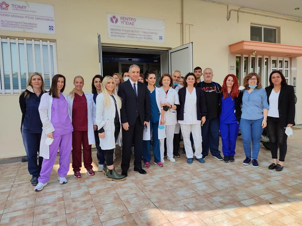 Παγκόσμια Ημέρα Νοσηλευτή: Στο Κέντρο Υγείας Νοτίου Τομέα ο Γιάννης Καρβέλης