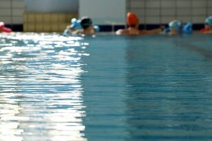Μεταμόρφωση: Τρεις μηχανές και δύο κάμερες είχε ο 57χρονος που φωτογράφιζε ανήλικες σε κολυμβητήριο - ΒΙΝΤΕΟ