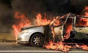 Κανονικά η κυκλοφορία στην εθνική οδό Αθηνών - Κορίνθου μετά την φωτιά εν κινήσει αυτοκίνητου ΦΩΤΟ - ΒΙΝΤΕΟ