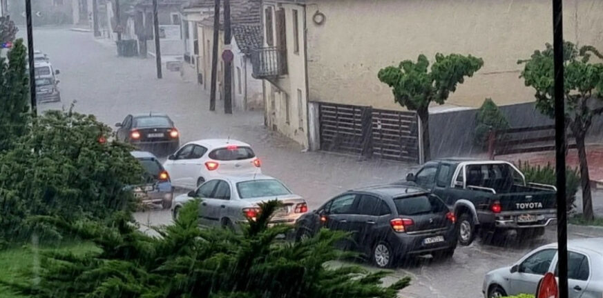 Τρίκαλα,δρόμοι