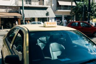 Θεσσαλονίκη - Ιδιοκτήτες ταξί: Καταγγελίες για παράνομα δρομολόγια με ΙΧ