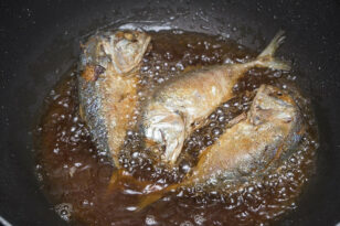 κάρπαθος-ψάρια-τηγάνισμα