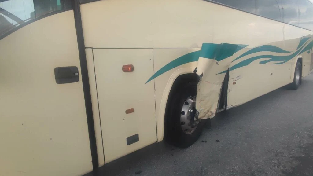 Εγνατία οδός: «Έσβησε» οδηγός μηχανής - Συγκρούστηκε με λεωφορείο ΚΤΕΛ  ΦΩΤΟ - ΒΙΝΤΕΟ