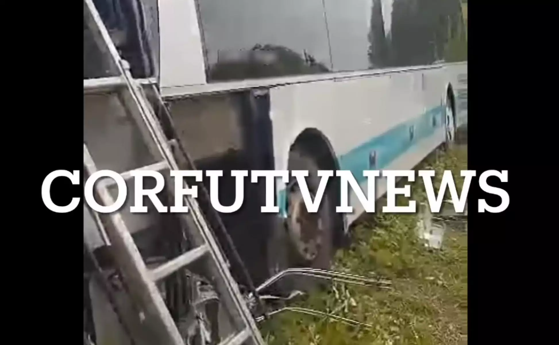 Κέρκυρα: Πέντε τραυματίες σε τροχαίο λεωφορείου ΚΤΕΛ με ΙΧ - ΒΙΝΤΕΟ