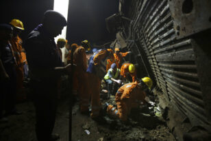 Ινδία: Τουλάχιστον 30 νεκροί και 179 τραυματίες σε σύγκρουση τρένων