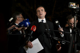 Σερβία: Ο πρωθυπουργός του Κοσόβου «δεν υποχωρεί» στην απόφασή του να εγκαταστήσει Αλβανούς δημάρχους 