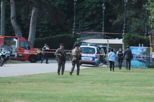 Γαλλία: Άνδρας σε αμόκ μαχαίρωσε παιδιά σε παιδική χαρά - Σε κρίσιμη κατάσταση τα τρία!