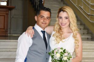 Ρομαντικός γάμος στο Δημαρχείο της Πάτρας - ΦΩΤΟ