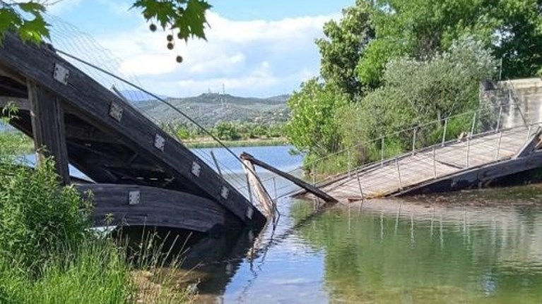 γέφυρα-άρτα