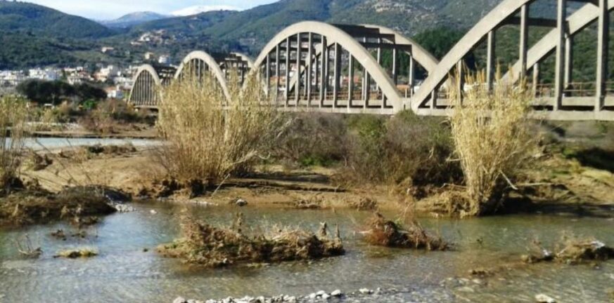 Γέφυρα Μόρνου: Στα «κάγκελα» οι επαγγελματίες της Δάφνης - Τι ζητούν επιτακτικά