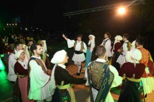 Πάτρα - Πολιτιστικός Οργανισμός: Συνεχίζεται η παράσταση «Στο μίτο της Αριάδνης» στις Ιουνίου στην Ιχθυόσκαλα - ΦΩΤΟ