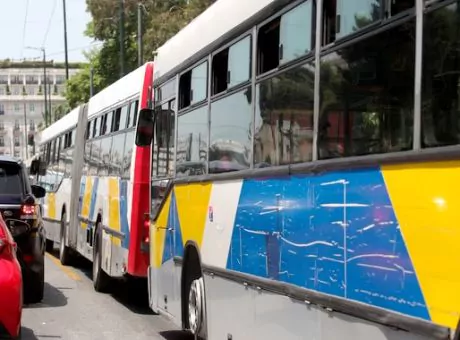 Νίκαια: 89χρονος παρενόχλησε σεξουαλικά μια ανήλικη σε λεωφορείο