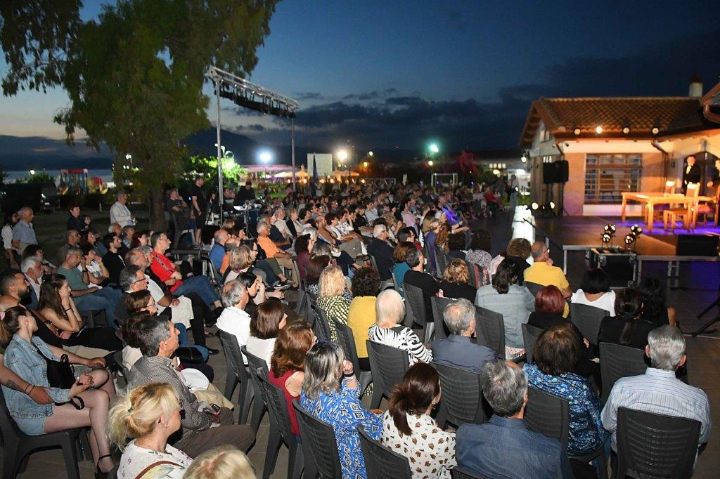 Διεθνές Φεστιβάλ: Η Πάτρα «αγκάλιασε» τη λογοτεχνία - ΦΩΤΟ