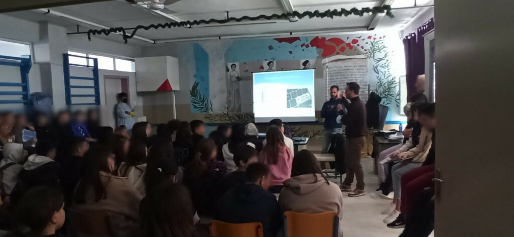 ΕΛΑΣ: Εκπαιδευτικές δράσεις για ασφαλή πλοήγηση στο διαδίκτυο σε σχολεία της Αιτωλοακαρνανίας