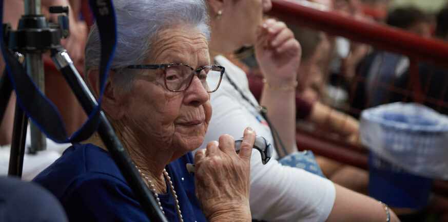 Η 92χρονη γιαγιά Φλωρεντία που είδε τελικούς Α1 ΕΣΚΑ-Η