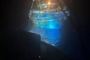 Ναυάγιο στην Πύλο: Ανατροπή από BBC – Το πλοίο ήταν ακινητοποιημένο για ώρες