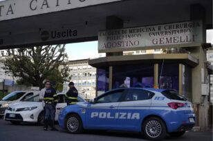 Σοκ στη Ρώμη: Βρήκαν πτώμα κοπέλας σε καρότσι - Έφερε μαχαιριές στο στήθος