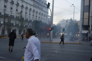 Ναυάγιο στην Πύλο: 21 συλλήψεις από τα επεισόδια στην πορεία στο κέντρο της Αθήνας