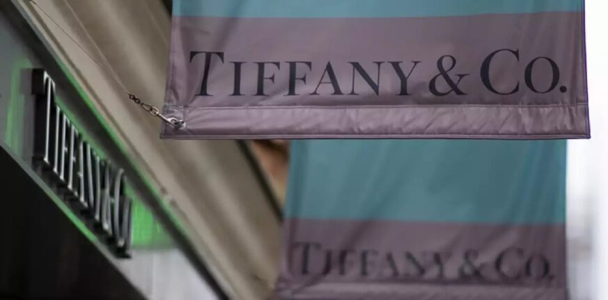 Νέα Υόρκη: Ξέσπασε φωτιά στο θρυλικό Tiffany’s 