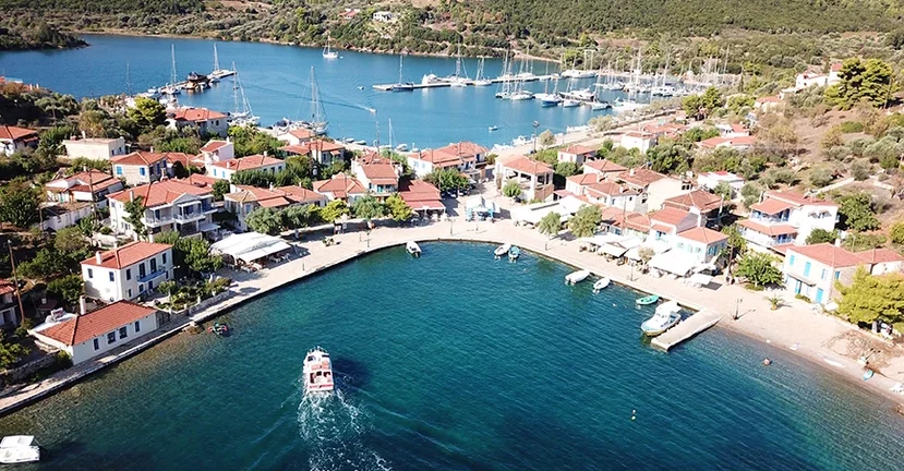 Τα Τριζόνια ιδανική επιλογή για κοντινή «απόδραση» Τριζόνια